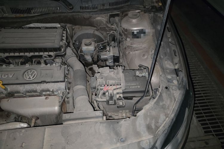 Used Volkswagen Bora 2013 1.6L Manual Comfort Model Engine Bay Left