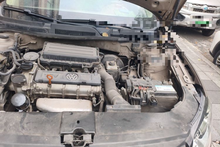 Used Volkswagen Bora 2013 1.6L Automatic Comfort Model Engine Bay Left