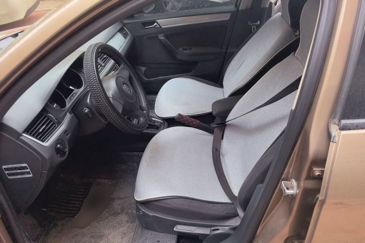 Used Volkswagen Bora 2013 1.6L Automatic Fashion Model Left Front Seat