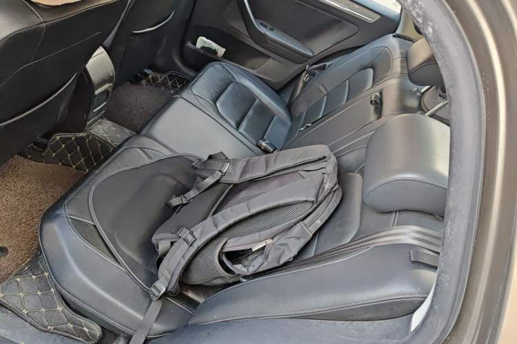 Used Volkswagen Bora 2013 1.6L Manual Comfort Model Left Rear Seat