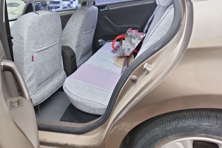 Used Volkswagen Bora 2013 1.6L Automatic Comfort Model Left Rear Seat