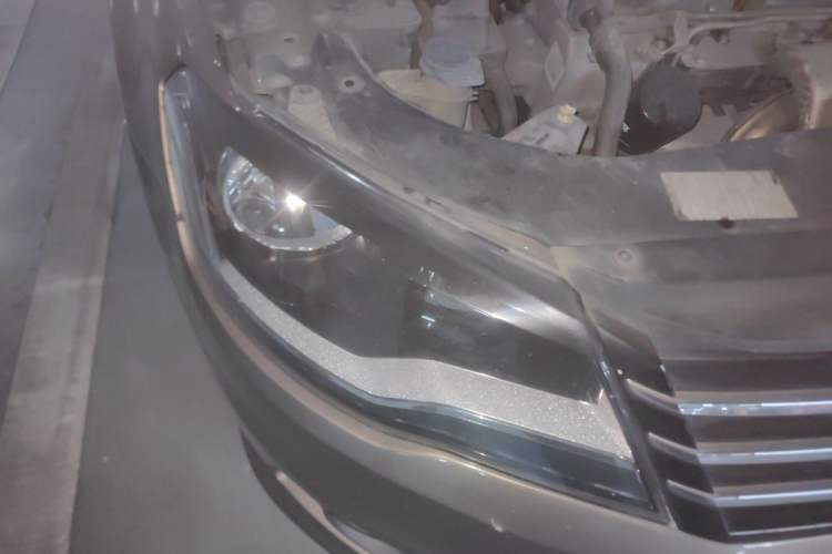 Used Volkswagen Bora 2013 1.4T Automatic Comfort Model Right Front Headlight