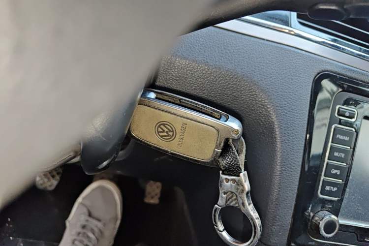 Used Volkswagen Bora 2013 1.6L Manual Comfort Model Vehicle Key