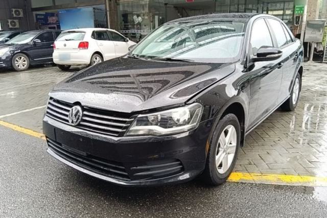 Volkswagen Bora 2014 1.6L Manual Fashion Edition usado