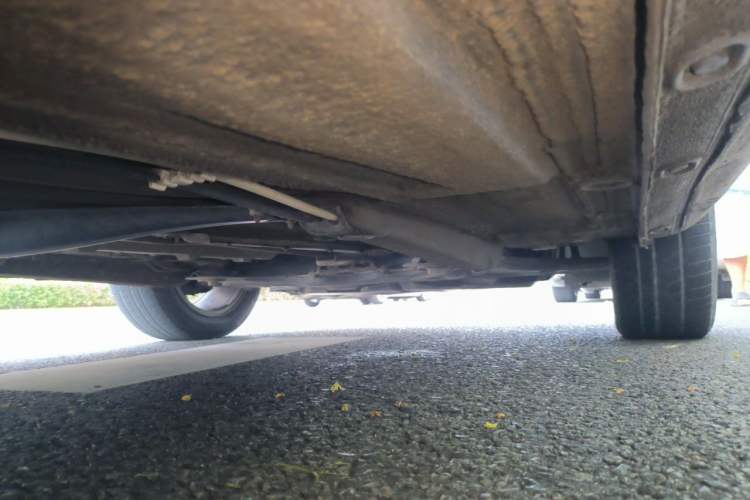 Used Volkswagen Bora 2014 1.6L Manual Comfort Model Chassis Front Right