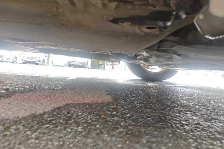 Used Volkswagen Bora 2014 1.6L Automatic Comfort Model Chassis Front Right