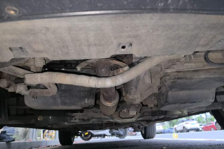 Used Volkswagen Bora 2014 1.6L Automatic Comfort Model Chassis Front