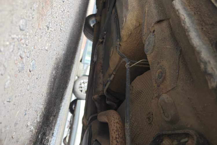 Used Volkswagen Bora 2014 1.4TSI Automatic Sportline Chassis Rear Left