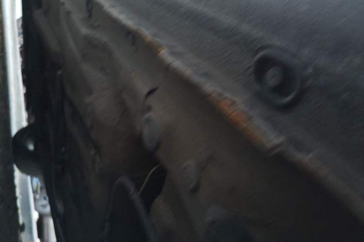 Used Volkswagen Bora 2014 1.6L Automatic Comfort Model Chassis Rear Left