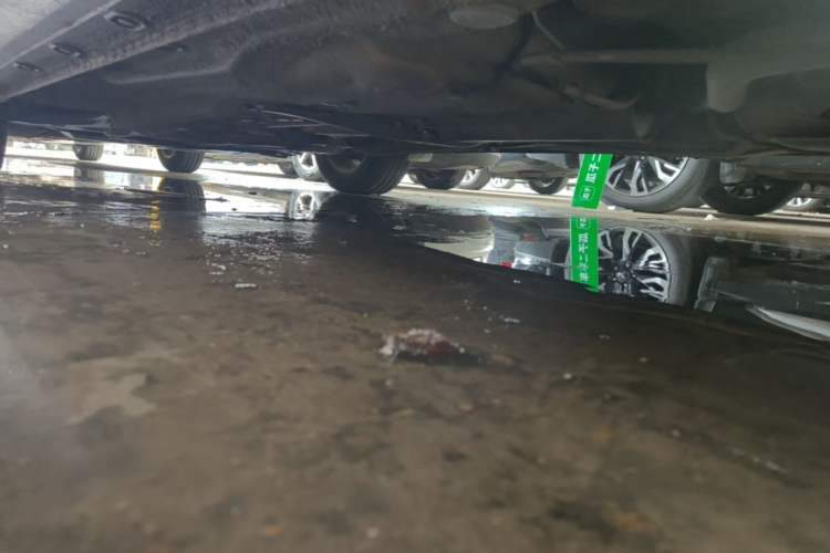 Used Volkswagen Bora 2014 1.6L Manual Fashion Edition Chassis Rear Left