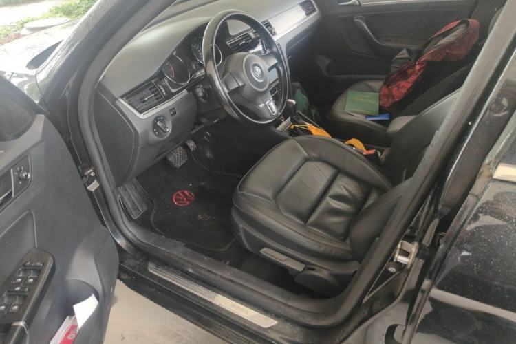 Used Volkswagen Bora 2014 1.6L Automatic Comfort Model Driver Seat