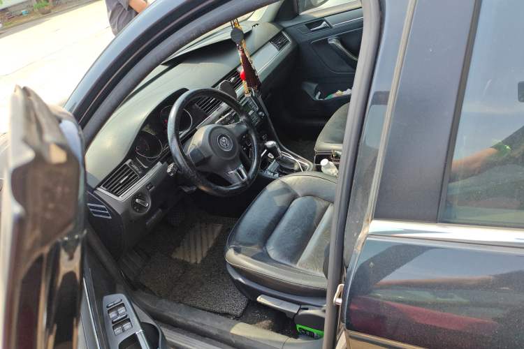 Used Volkswagen Bora 2014 1.6L Automatic Comfort Model Driver Seat