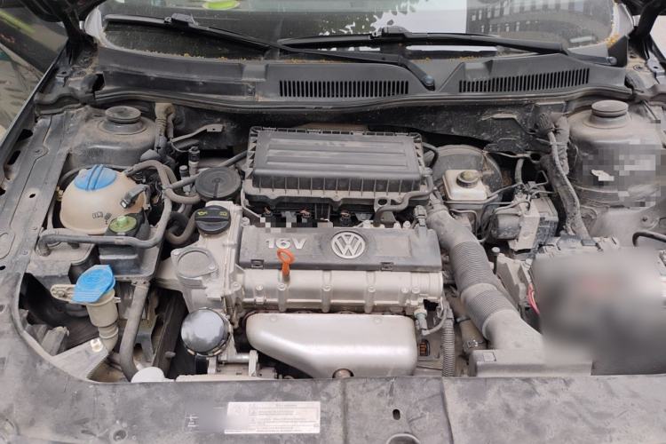 Used Volkswagen Bora 2014 1.6L Automatic Comfort Model Engine Bay