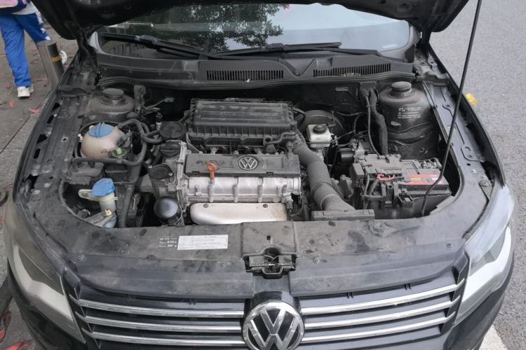 Used Volkswagen Bora 2014 1.6L Automatic Comfort Model Engine Bay