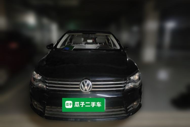 Used Volkswagen Bora 2014 1.6L Manual Fashion Edition Front