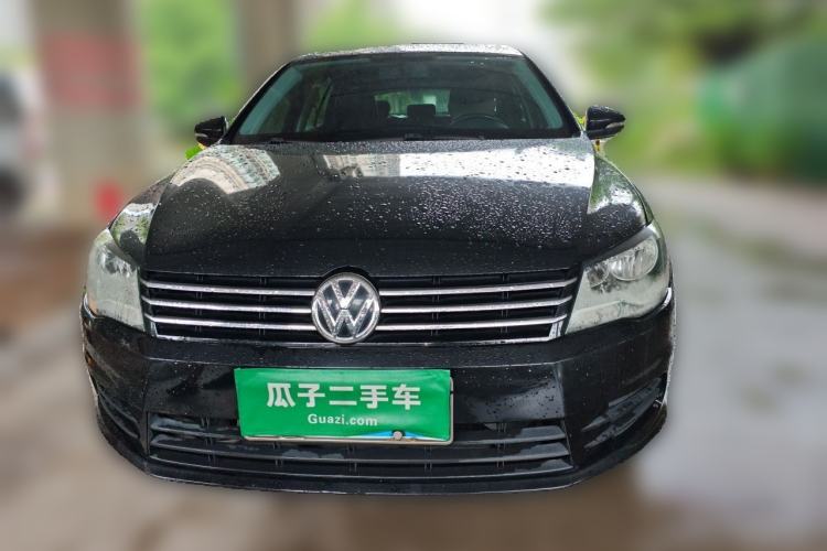 Used Volkswagen Bora 2014 1.6L Manual Fashion Edition Front