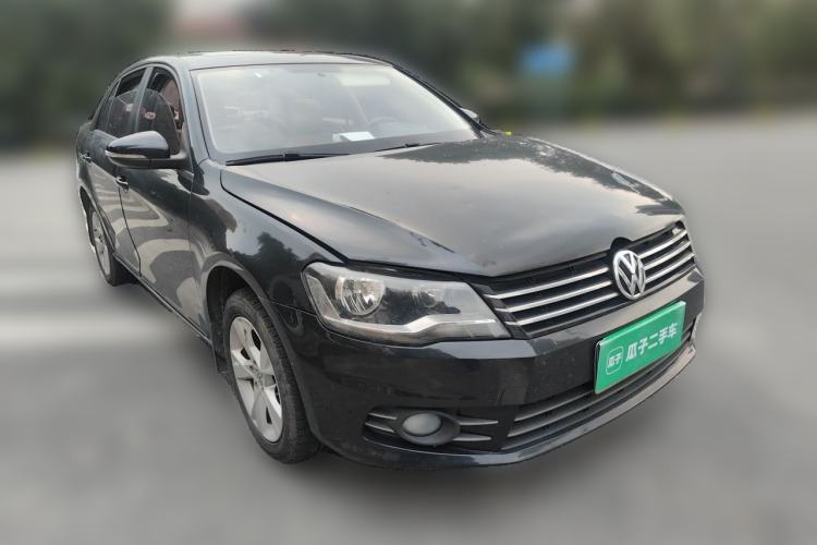 Used Volkswagen Bora 2014 1.6L Automatic Comfort Model Front Right 45 Deg