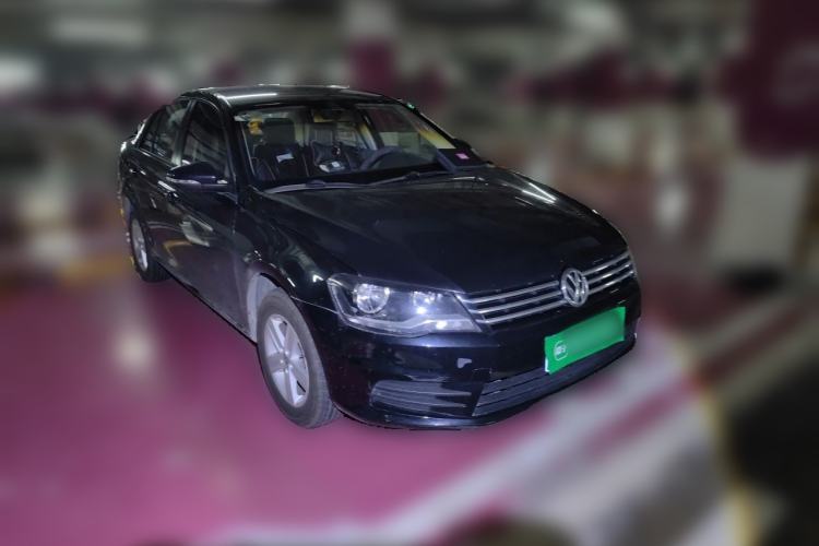 Used Volkswagen Bora 2014 1.6L Automatic Fashion Model Front Right 45 Deg