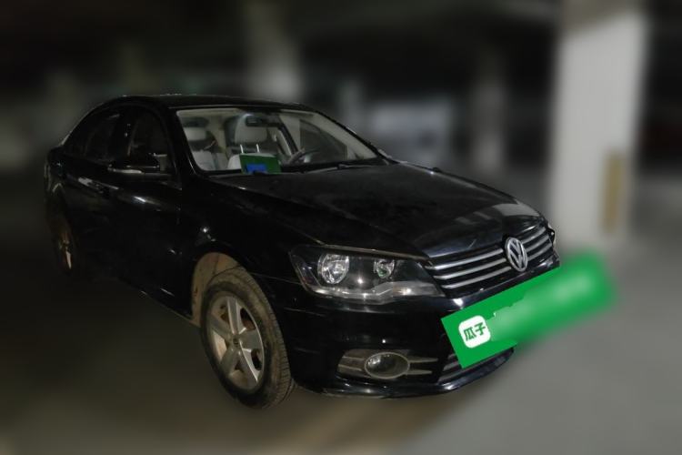 Used Volkswagen Bora 2014 1.6L Manual Fashion Edition Front Right 45 Deg