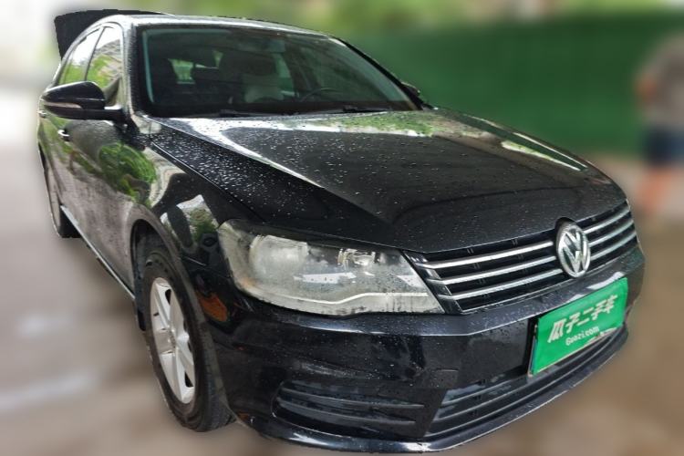 Used Volkswagen Bora 2014 1.6L Manual Fashion Edition Front Right 45 Deg
