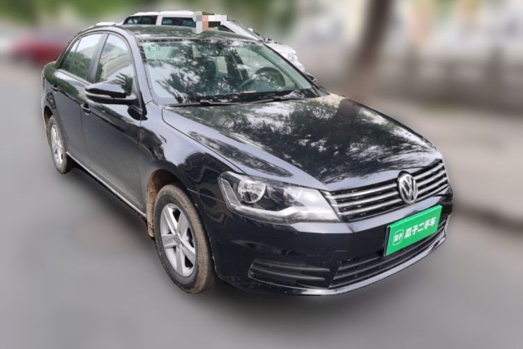 Used Volkswagen Bora 2014 1.6L Manual Fashion Edition Front Right 45 Deg
