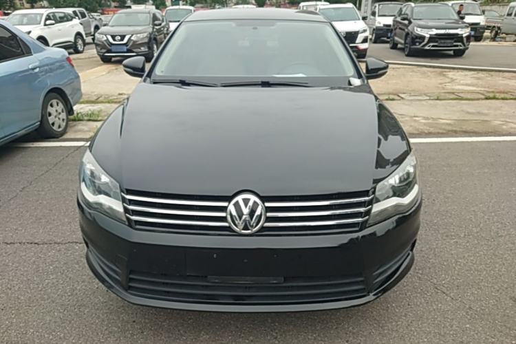Used Volkswagen Bora 2014 1.6L Automatic Fashion Model Front