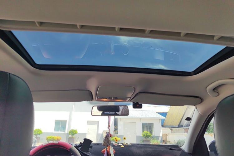 Used Volkswagen Bora 2014 1.6L Automatic Comfort Model Headliner
