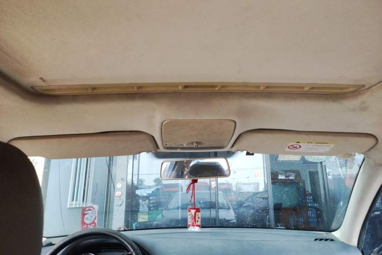 Used Volkswagen Bora 2014 1.6L Manual Comfort Model Headliner