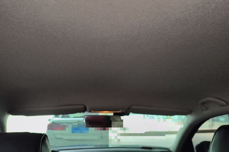 Used Volkswagen Bora 2014 1.6L Automatic Fashion Model Headliner