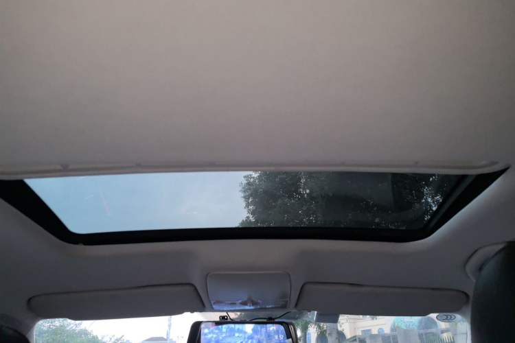 Used Volkswagen Bora 2014 1.6L Automatic Comfort Model Headliner