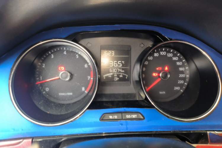 Used Volkswagen Bora 2014 1.6L Manual Comfort Model Instrument Cluster