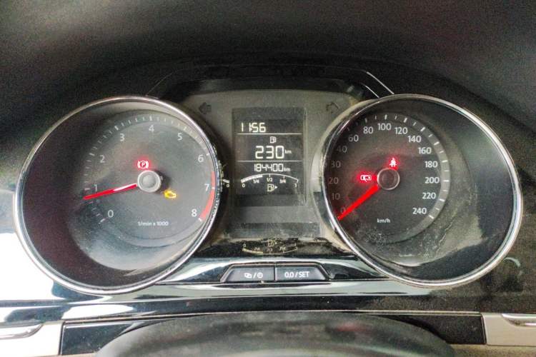 Used Volkswagen Bora 2014 1.6L Manual Comfort Model Instrument Cluster