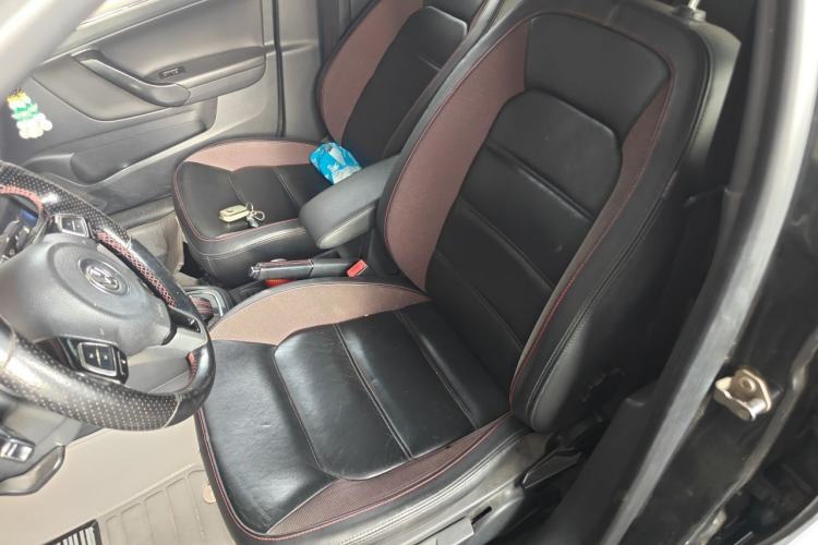 Used Volkswagen Bora 2014 1.4TSI Automatic Sportline Left Front Seat