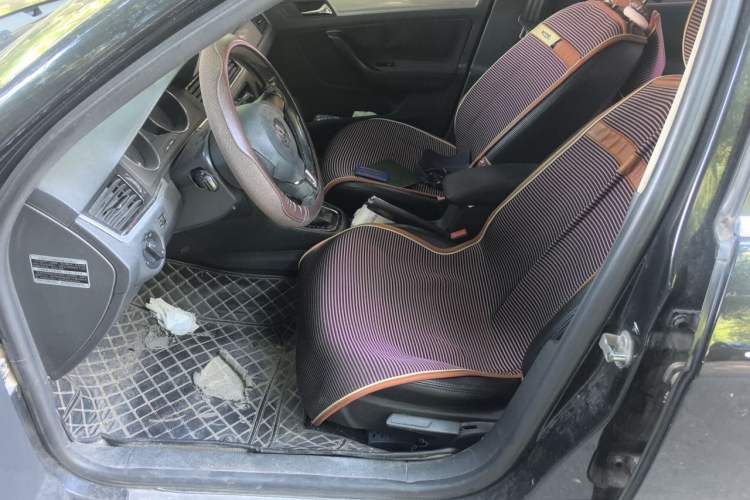 Used Volkswagen Bora 2014 1.6L Automatic Fashion Model Left Front Seat