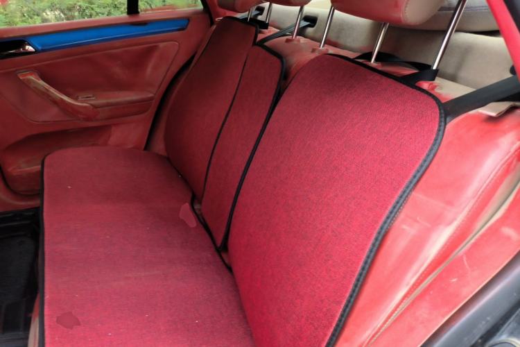 Used Volkswagen Bora 2014 1.6L Manual Comfort Model Left Rear Seat