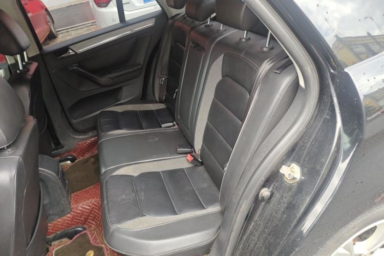 Used Volkswagen Bora 2014 1.6L Automatic Comfort Model Left Rear Seat