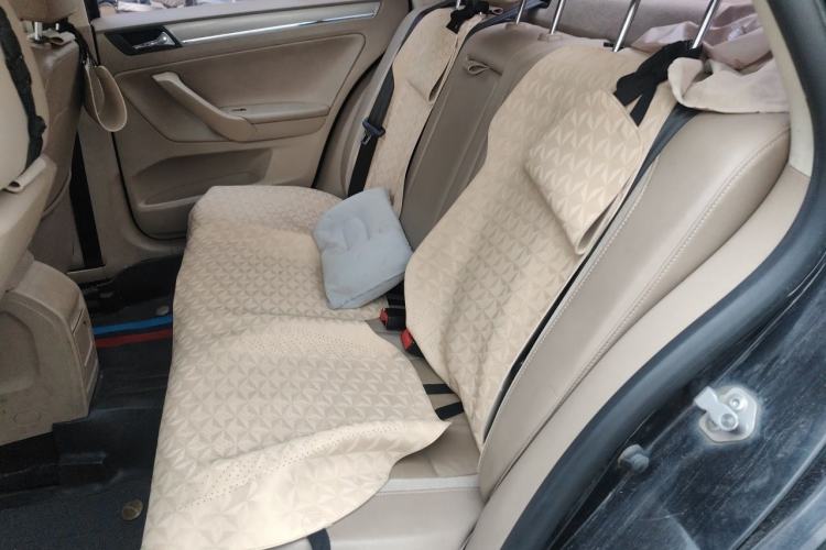 Used Volkswagen Bora 2014 1.6L Automatic Comfort Model Left Rear Seat