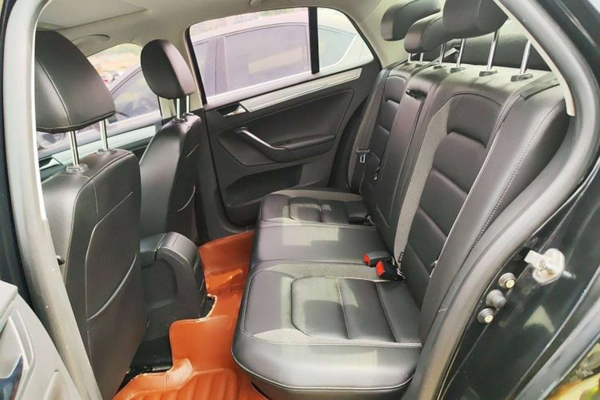 Used Volkswagen Bora 2014 1.6L Automatic Comfort Model Left Rear Seat