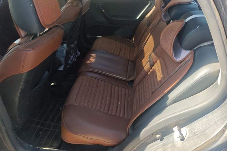 Used Volkswagen Bora 2014 1.6L Manual Comfort Model Left Rear Seat
