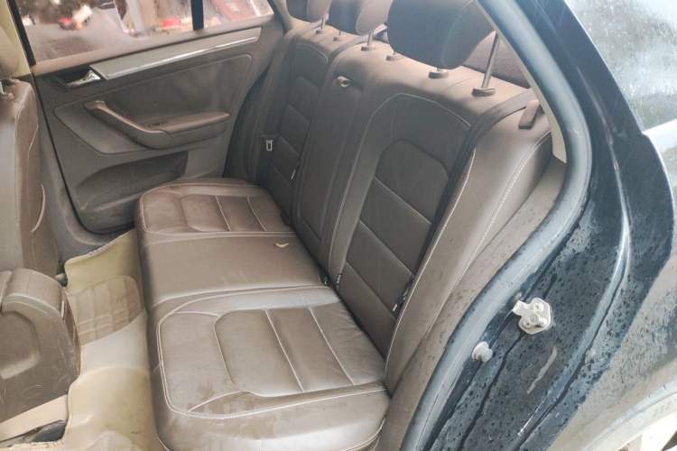 Used Volkswagen Bora 2014 1.6L Manual Comfort Model Left Rear Seat
