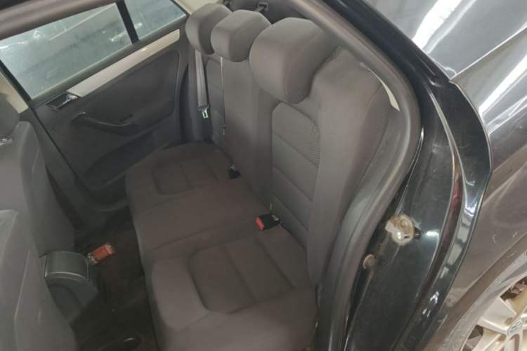 Used Volkswagen Bora 2014 1.6L Manual Fashion Edition Left Rear Seat