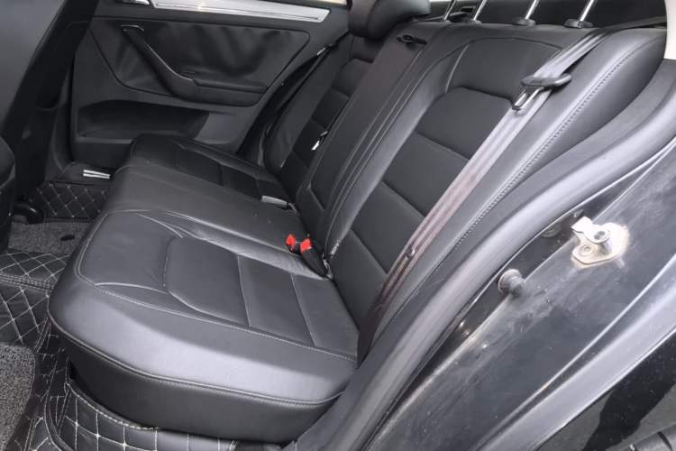 Used Volkswagen Bora 2014 1.6L Automatic Comfort Model Left Rear Seat