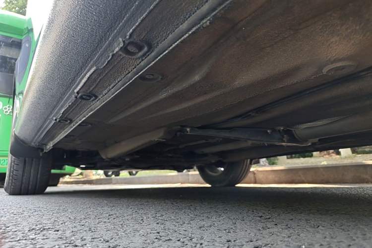 Used Volkswagen Bora 2014 1.6L Automatic Fashion Model Left Side Sill
