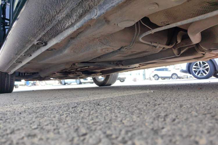 Used Volkswagen Bora 2014 1.6L Automatic Comfort Model Left Side Sill