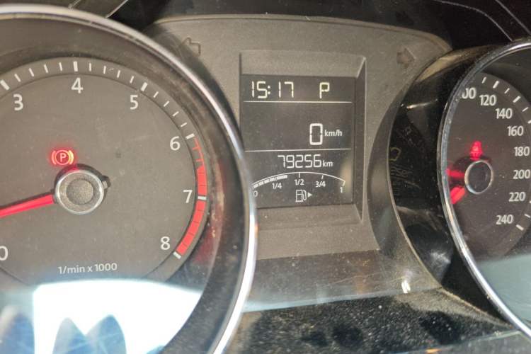 Used Volkswagen Bora 2014 1.6L Automatic Comfort Model Odometer Close Up