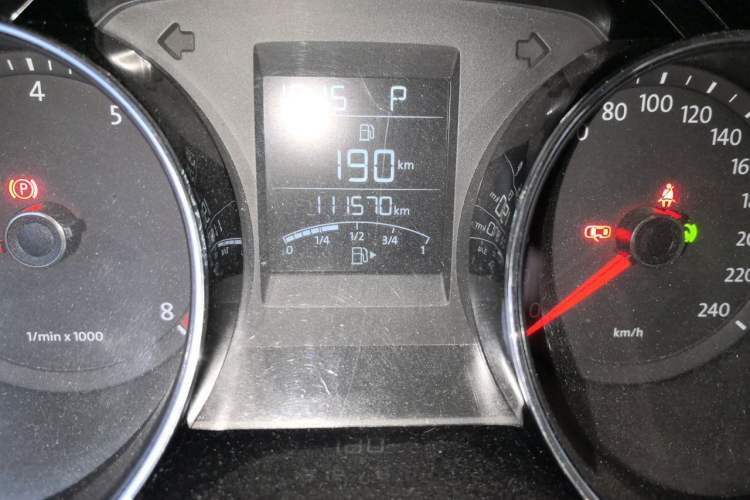 Used Volkswagen Bora 2014 1.6L Automatic Comfort Model Odometer Close Up