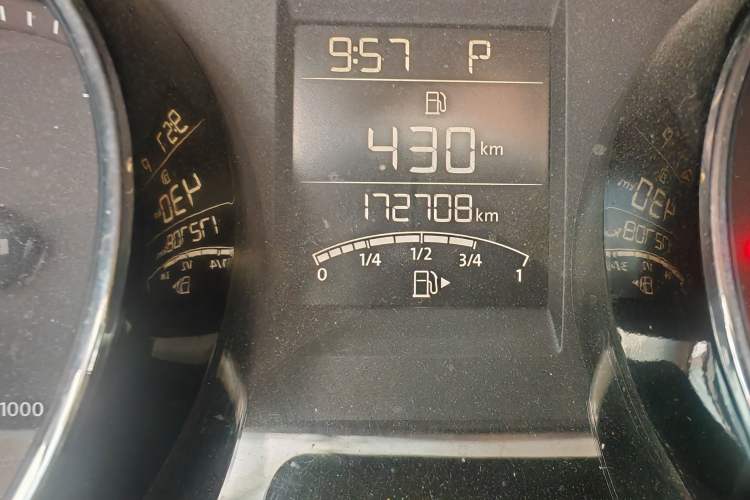 Used Volkswagen Bora 2014 1.6L Automatic Comfort Model Odometer Close Up