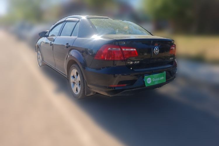 Used Volkswagen Bora 2014 1.6L Manual Comfort Model Rear Left 45 Deg