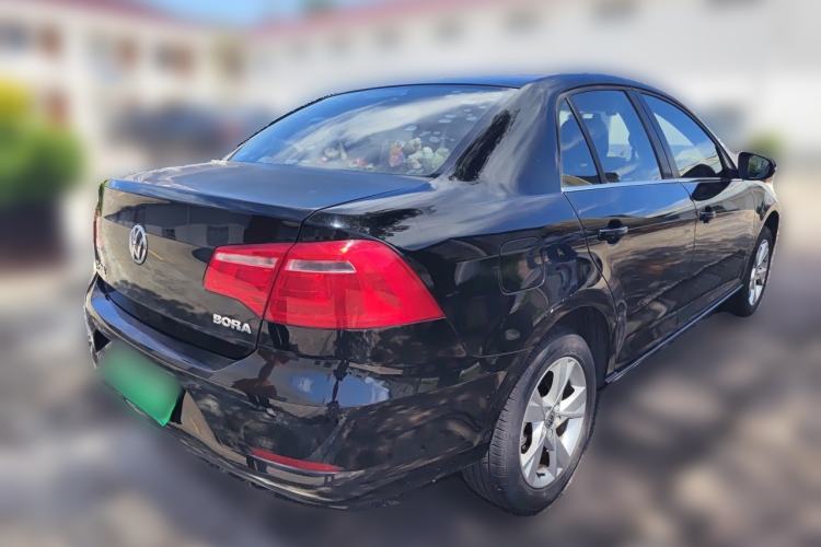 Used Volkswagen Bora 2014 1.6L Automatic Comfort Model Rear Right 45 Deg
