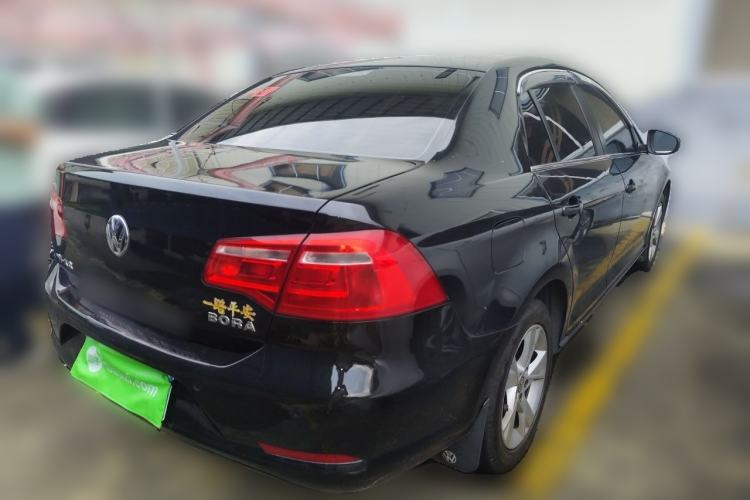 Used Volkswagen Bora 2014 1.6L Automatic Comfort Model Rear Right 45 Deg